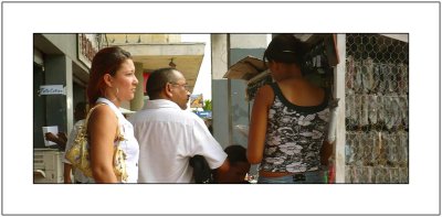 Los Estimados Clientes