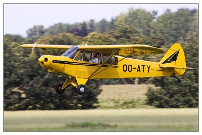 Piper PA-18 Super Cub (OO-ATY)