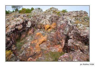 Serra de l'Esquetxe. Les mines de ferro. /Rossell - La Pobla de Benifass.