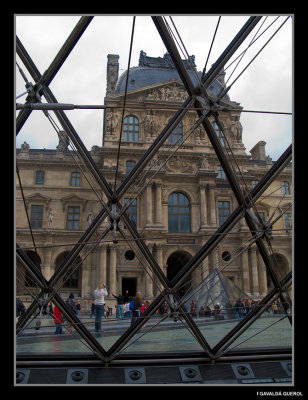 Des de l'nterior de la piramide de Pe