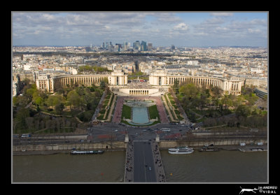 Pont Lena/Palais Chaillot/Place Trocadero/La Defense