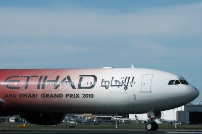 ETIHAD AIRBUS A340 600 SYD RF IMG_3775.jpg