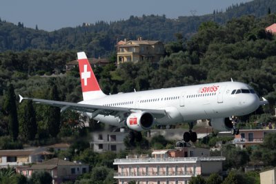 SWISS AIRBUS A321 CFU RF IMG_3519.jpg