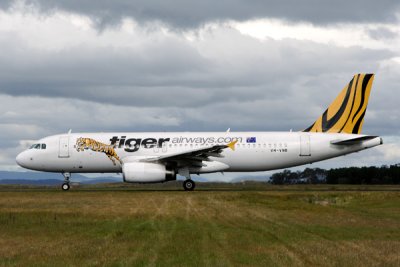 TIGER AIRWAYS AIRBUS A320 HBA RF IMG_4533.jpg