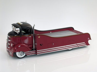 DM 38 GMC CUSTOM CAR HAULER (12).JPG