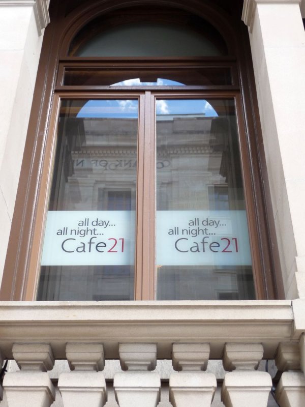 Cafe 21