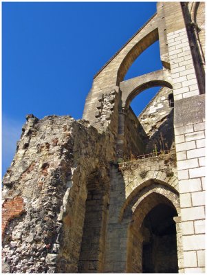 Tours - Crumbling History