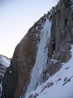 Skiing & Ice Climbing in Mammoth & Lee Vining Feb 2006