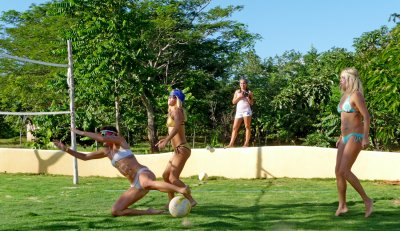 Volleyball at Mango Rosa