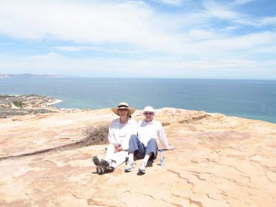 Girls and sea