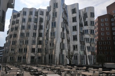 Dsseldorf - Gehry Building