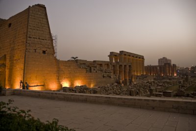 Luxor-9