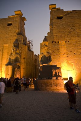 Luxor-6