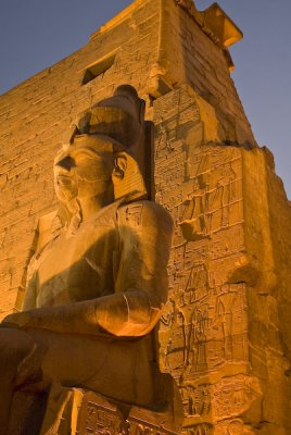 Luxor-10