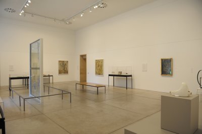One of the three rooms for Marcel Duchamp's works. This is the the largest collection worldwide of Duchamp. One of us did not understand that you need to peep through tiny holes to get to the famous pornographic piece: tant donns: 1. La chute deau, 2. Le gaz dclairage ...
( you may want to check it at http://leftbankartblog.blogspot.com/2009/12/marcel-duchamps-etant-donnes-at.html ).