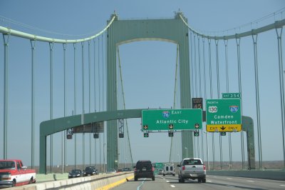 Going along the ocean road through Atlantic city: hell after heaven ? 