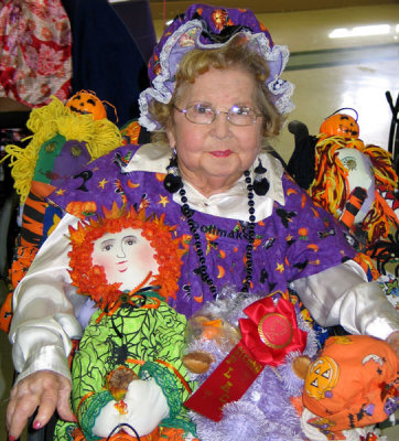 Shirley -The Dollmaker on Halloween