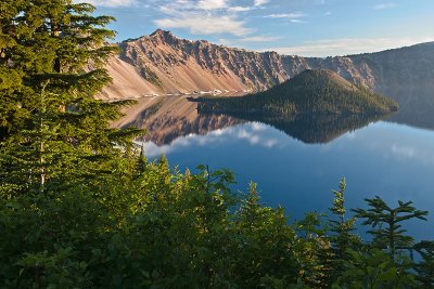 Crater Lake With A View Of Wizard Island At 6:28 A.M.