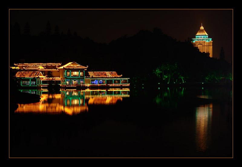 <b>4th Place </b><br>Teahouse and Hotel by jrdu