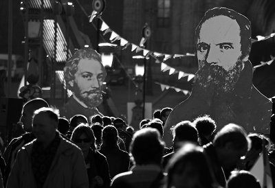 Men on the streetby MCsaba