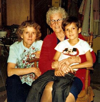 Great Aunt, Great Grandma & Sean