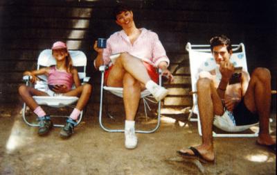 g3/07/12807/3/55744653.1989RandiAnnBeckySean.jpg