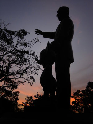 Walt & Mickey @ Sunset