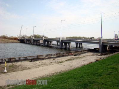 apr_2010_seconnector1.jpg