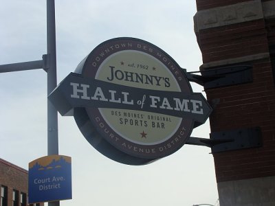 Johnnys3_march08.jpg