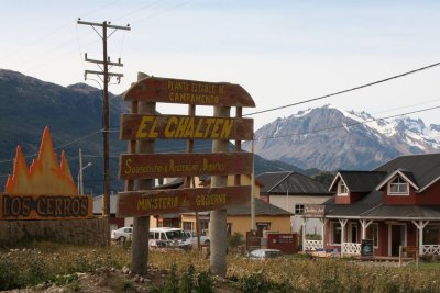 welcome to El Chalten and Los Torres (the Towers)