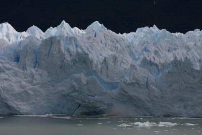 ice breaking off Moreno Glacier 2/4