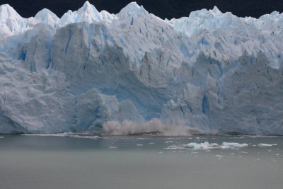 ice breaking off Moreno Glacier 3/4