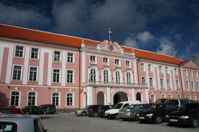 Pink Parliament building! (Riigikogu)
