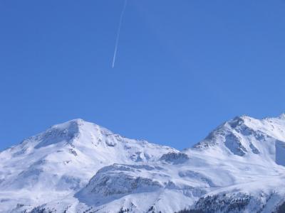 planes over mountains