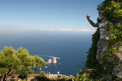 nice view onto Faraglioni