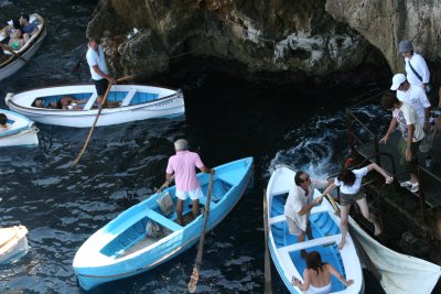 long queue at Blue Grotto