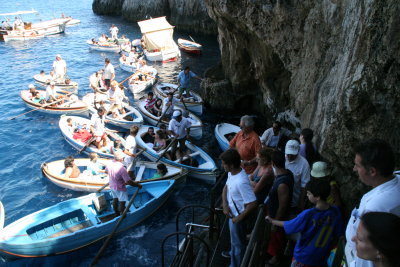 long queue at Blue Grotto
