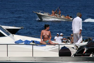 topless