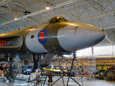 Vulcan XH558