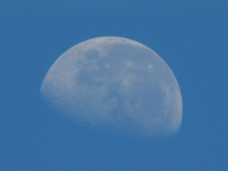 Moon 1.jpg