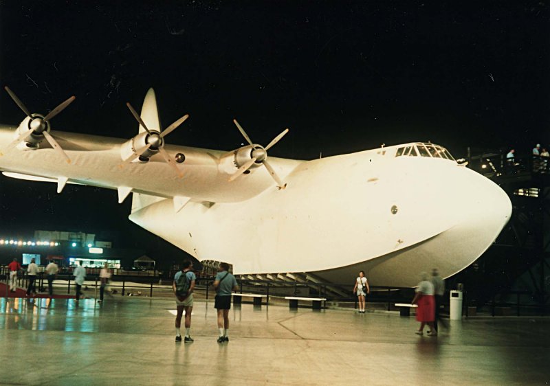 Spruce Goose 1.jpg