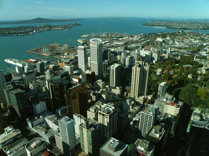 Sky Tower 02.jpg