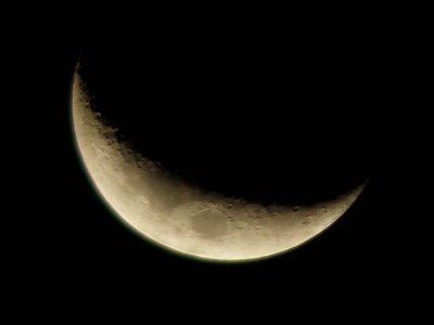 Moon 2 USM.jpg