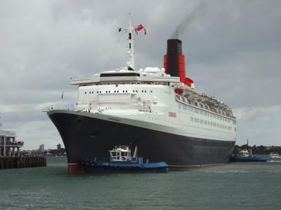 QE2-5.jpg