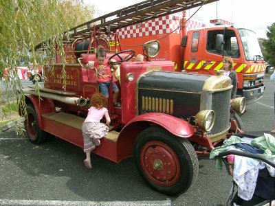 Old Fire Engine.jpg