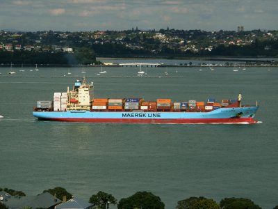 Nysted Maersk 1.jpg