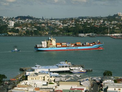 Nysted Maersk 2.jpg