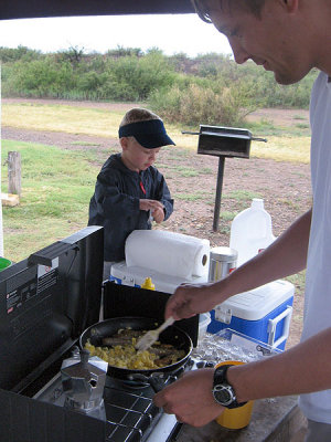 Camp breakfast at San Solomon Springs