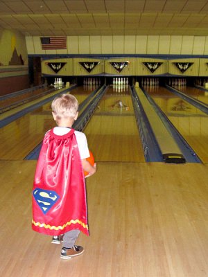 S is for strikes, spares, and stylin' Simon