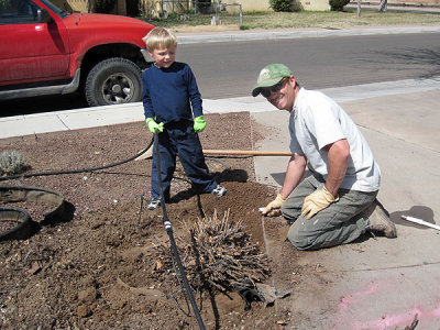 Simon helps Marley with the front yard